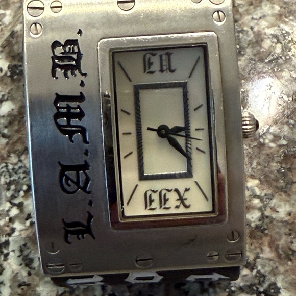 LOT LAMB & Harajuku Lovers Watch Collection, HL gift with purchase - Picture 9 of 10